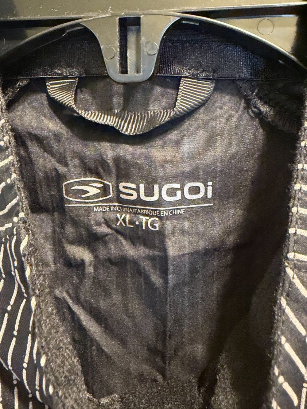 Sugoi Running Jacket BNWT - Picture 3 of 10